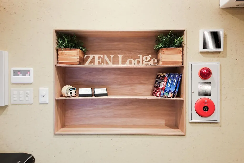 Zen Lodge Tokyo 0*,