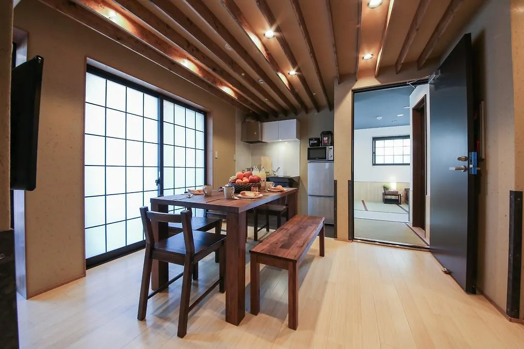 Zen Lodge Tokio 0*,